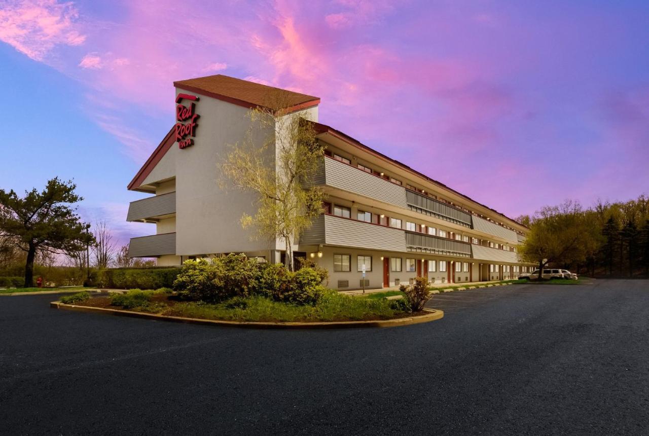 Red Roof Inn Wilkes-Barre Arena Экстерьер фото