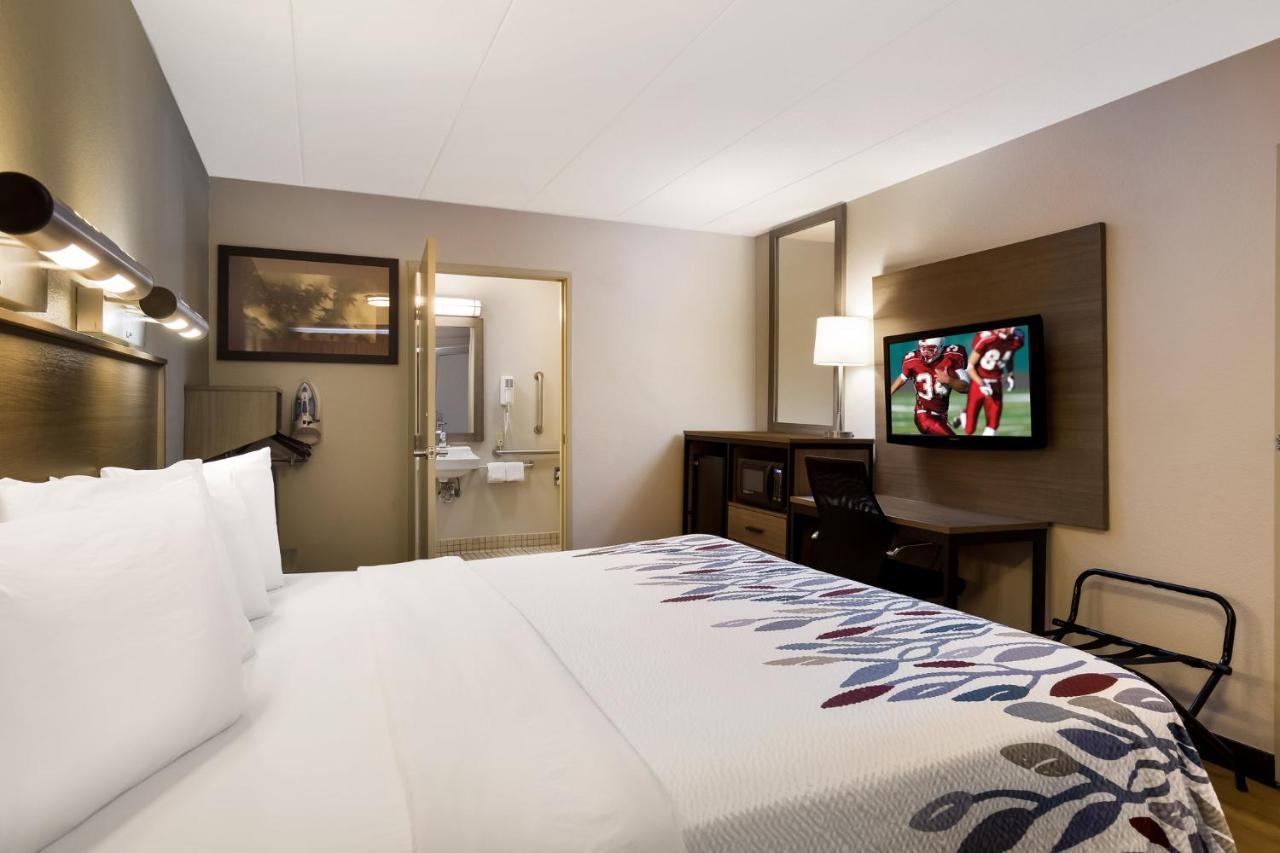 Red Roof Inn Wilkes-Barre Arena Экстерьер фото
