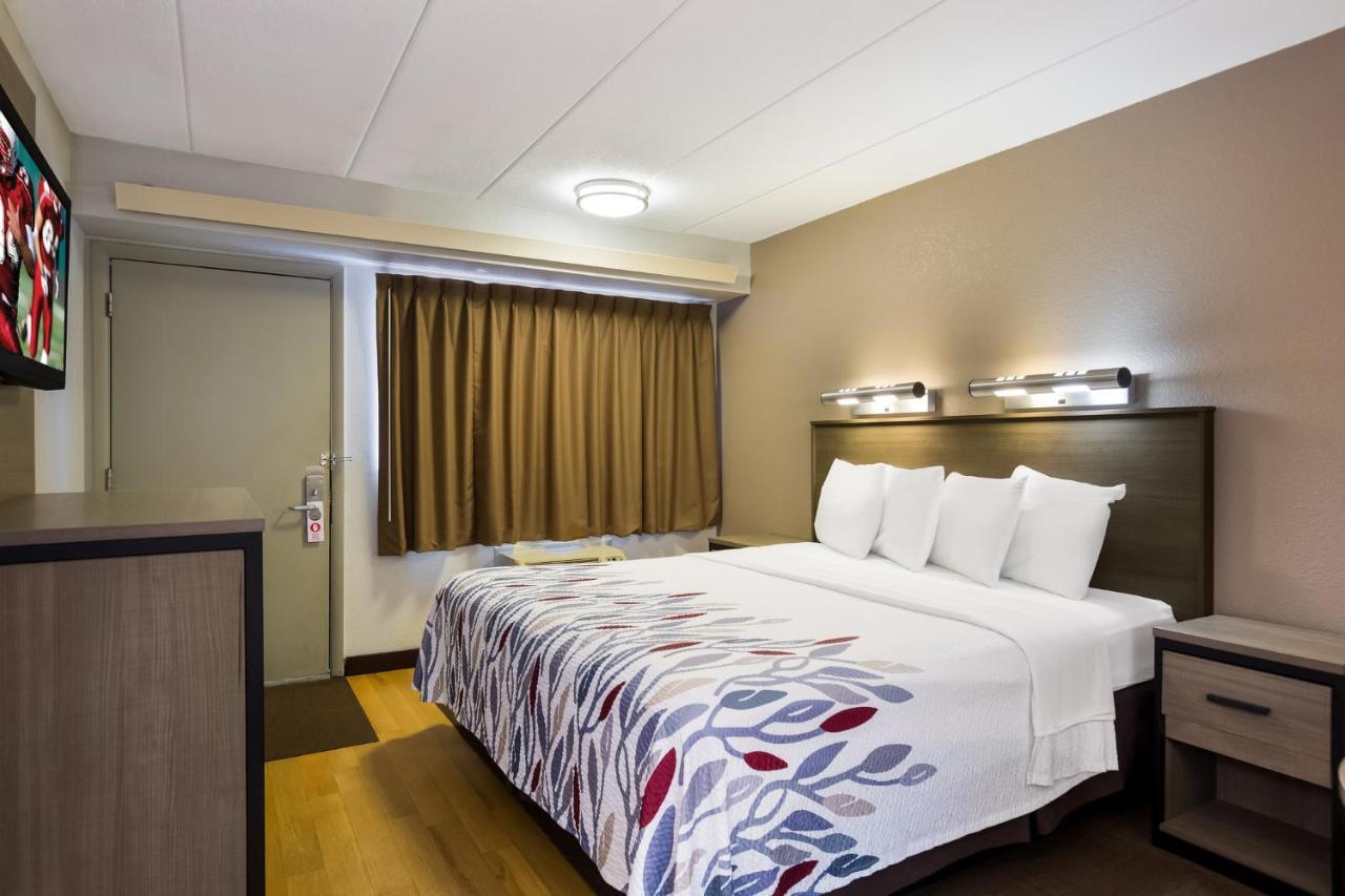 Red Roof Inn Wilkes-Barre Arena Экстерьер фото