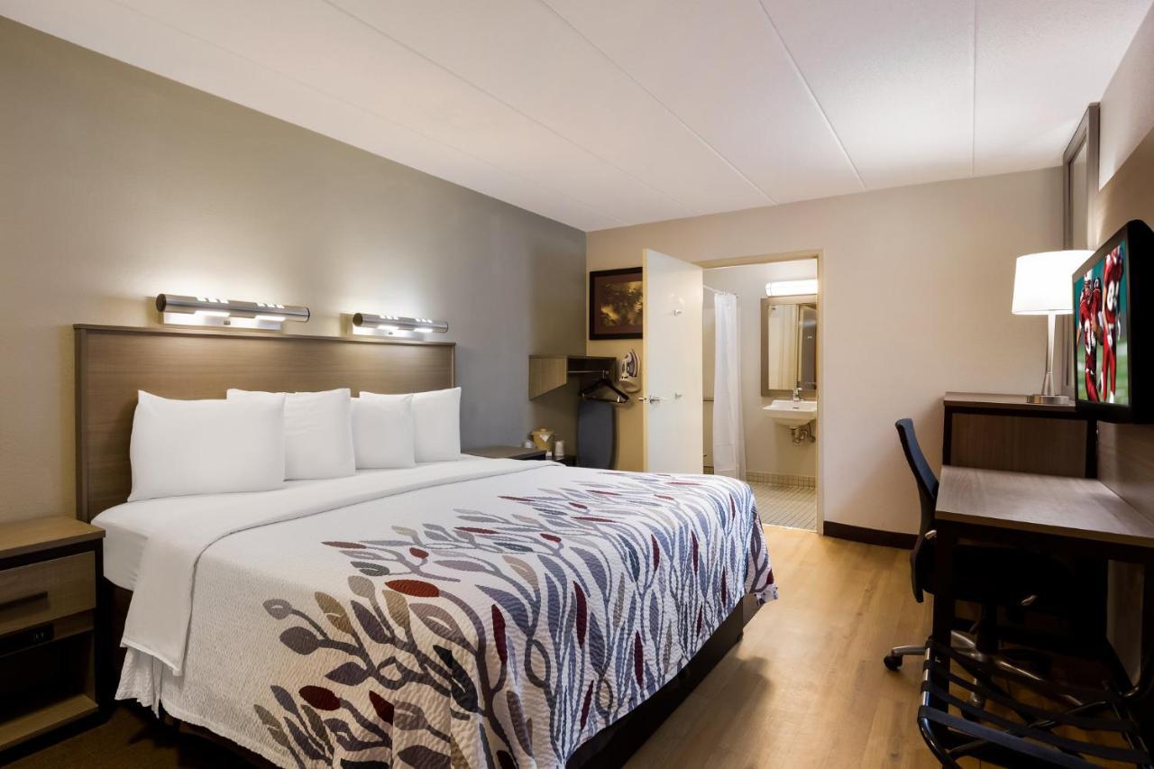 Red Roof Inn Wilkes-Barre Arena Экстерьер фото